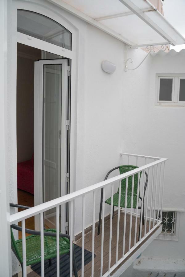 Funky Two Bedroom Saldanha Lisbona Esterno foto