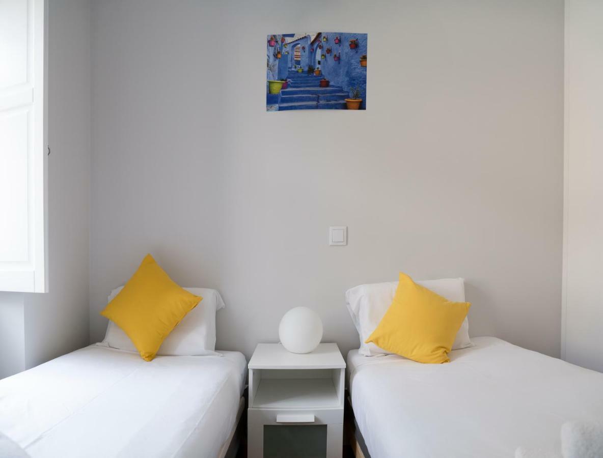Funky Two Bedroom Saldanha Lisbona Esterno foto